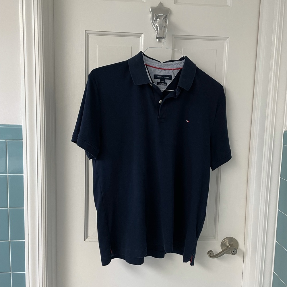Men’s navy blue Tommy Hilfiger Shirt